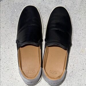 UGG Black Loafers with Suede Finish